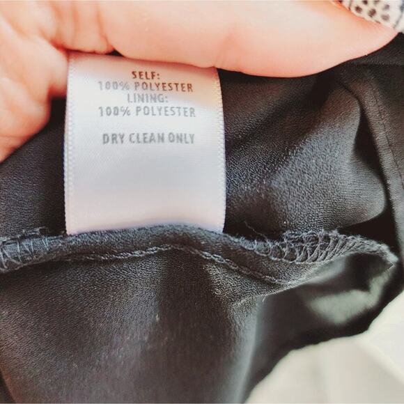 BAILEY 44 BLACK/WHITE SLEEVELESS BUTTON DOWN DRESS SIZE SMALL - Picture 9 of 9